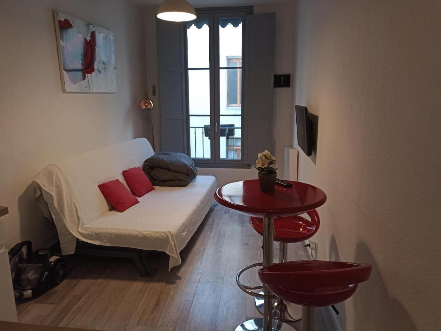Studio Nimes Centre Стая снимка
